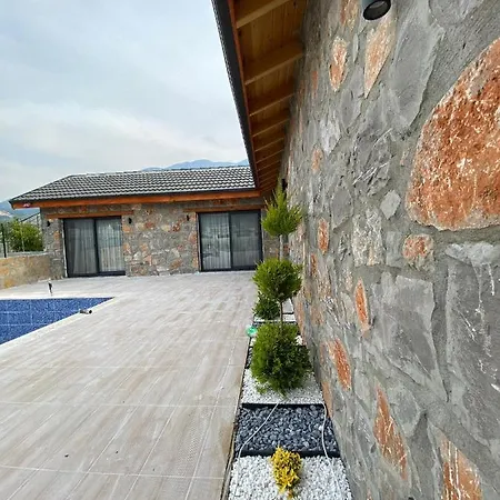 Stone * フェティエ